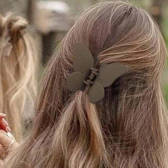 Boho Medium Size Butterfly Claw Clips - Picture 4 of 5